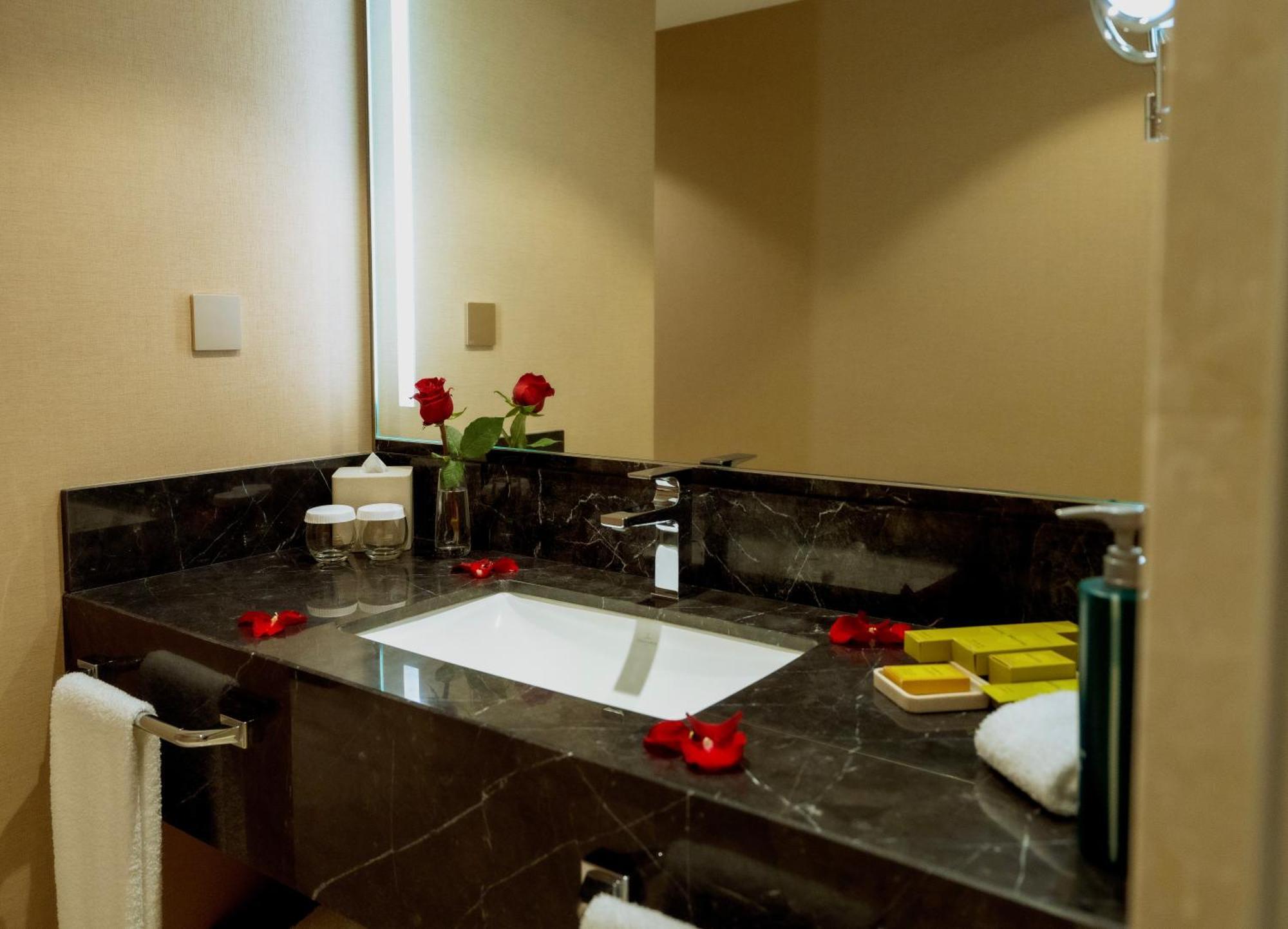 Hotel Hilton King Fahd Causeway