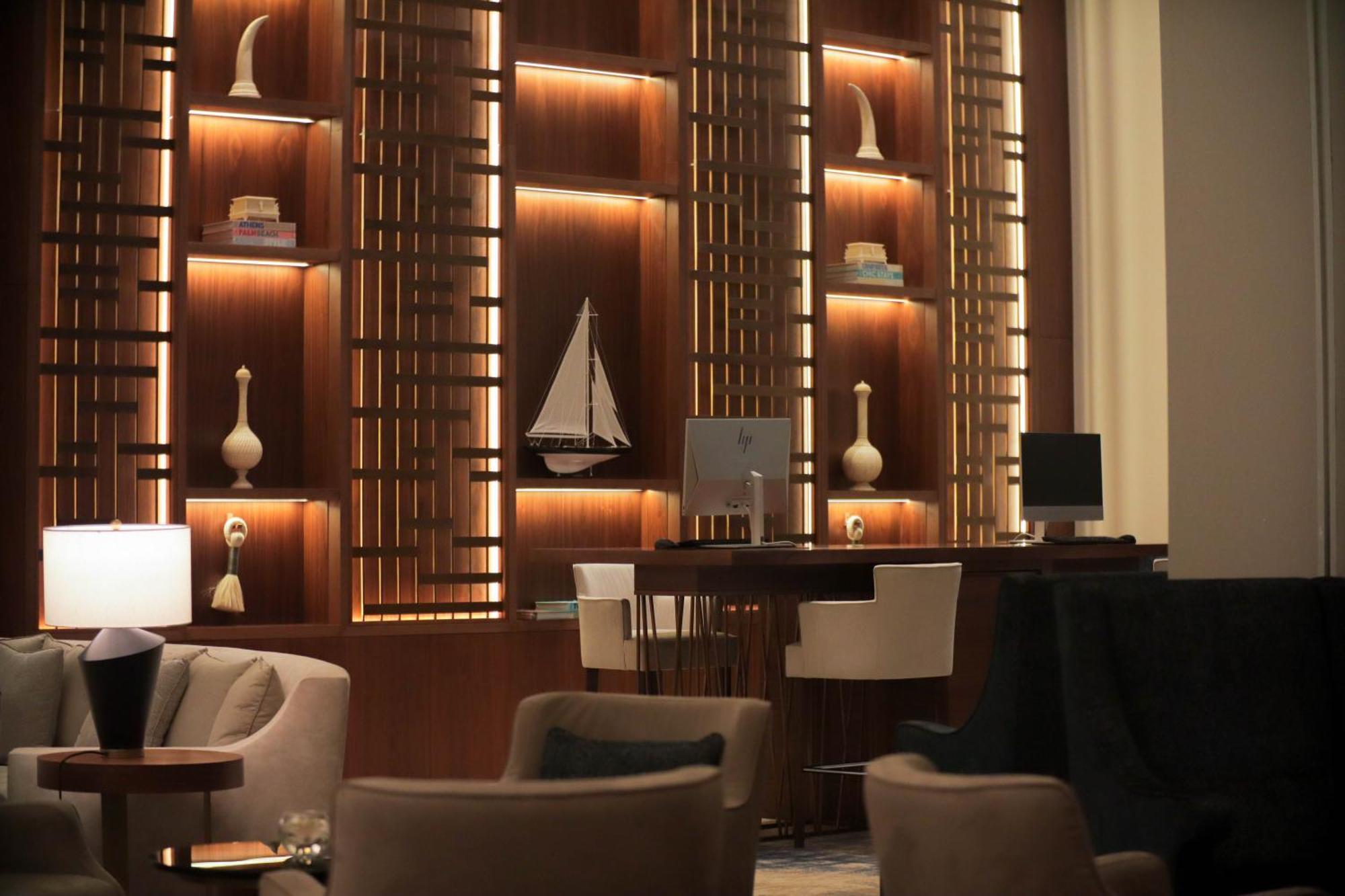 होटल Hilton King Fahd Causeway Al Khobar