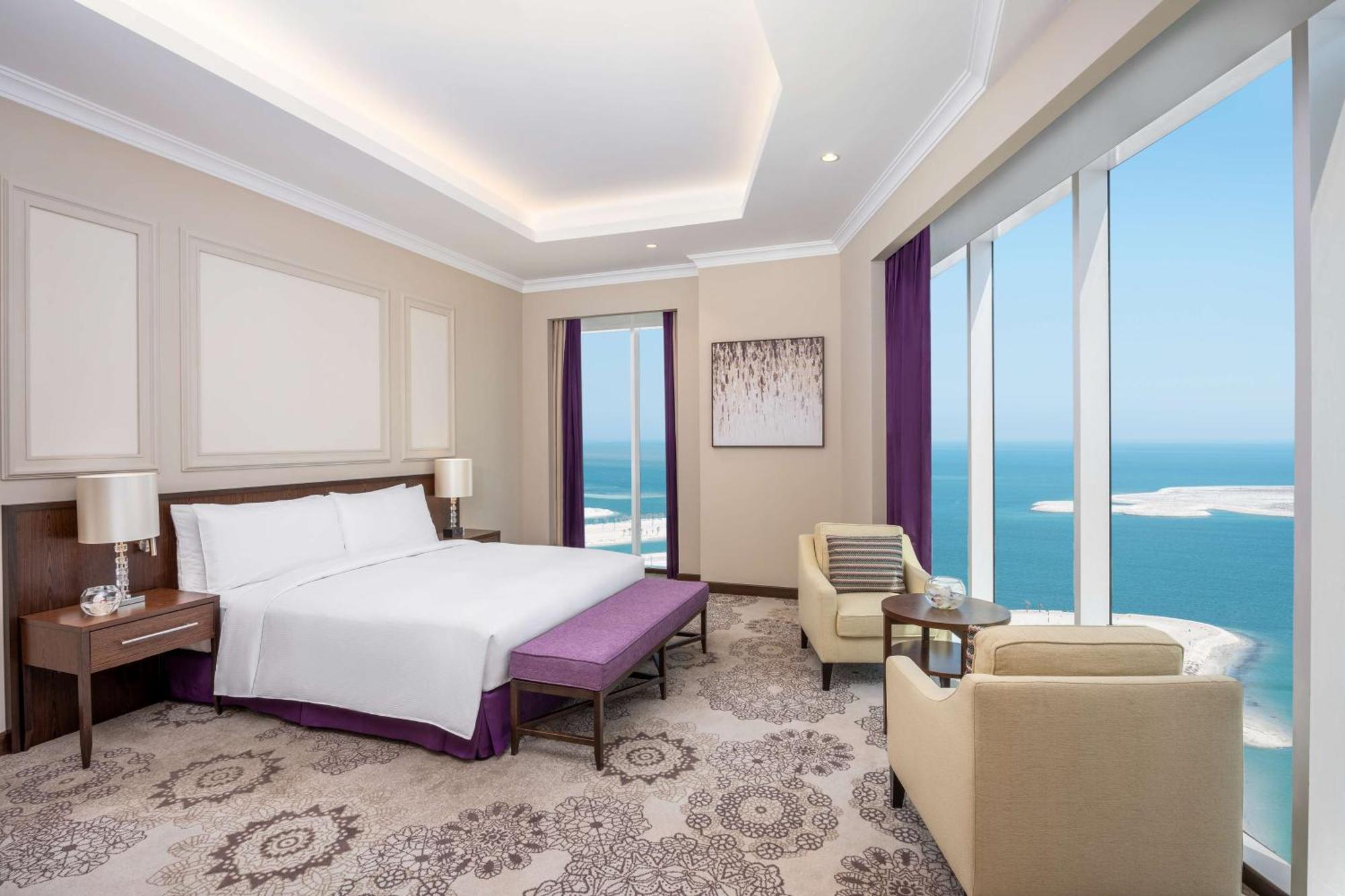 Hilton King Fahd Causeway होटल