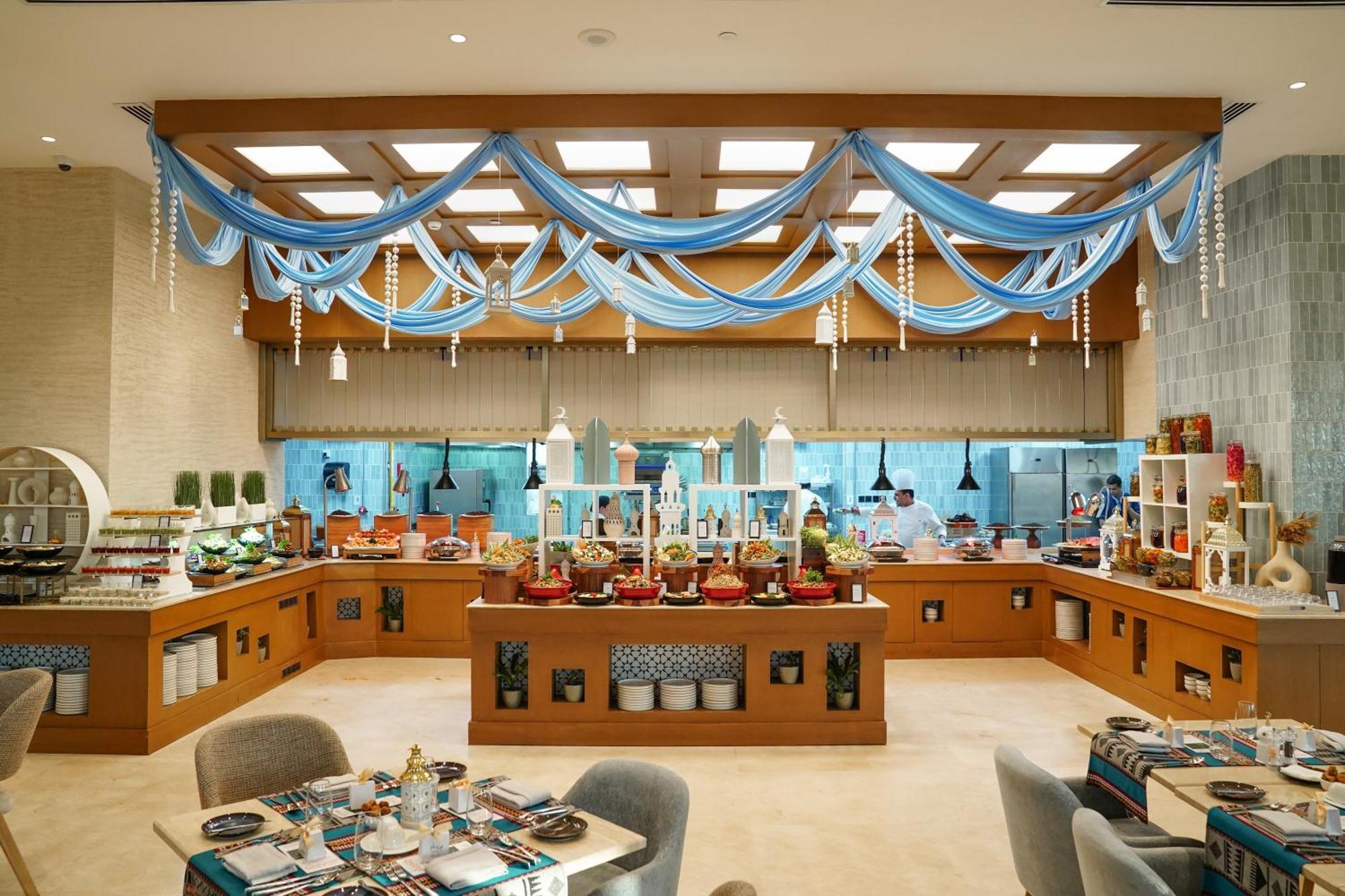 Hilton King Fahd Causeway 5*